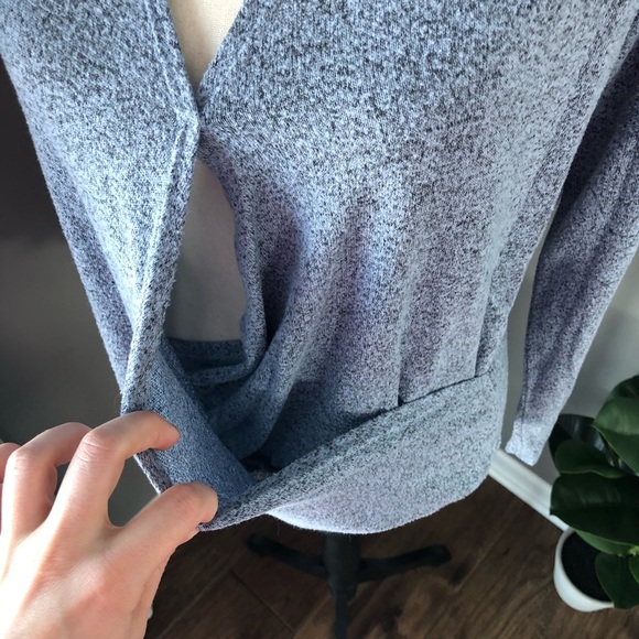 Moa Moa Crisscross Pullover Sweater Blue Sz Small - Picture 5 of 6